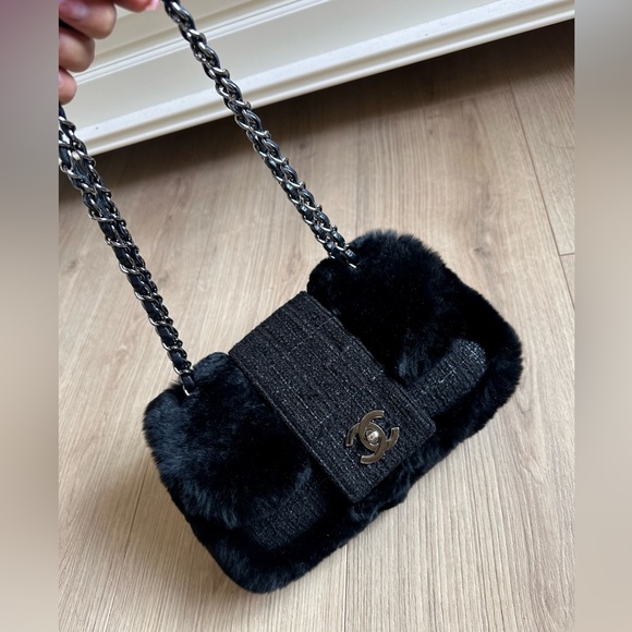 Chanel Black Fantasy Fur and Tweed Classic Flap Bag - Picture 9 of 10